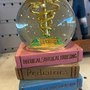 The Music Box Company Nurse Musical Snow Globe Pediatrics Surgery Nursing Books